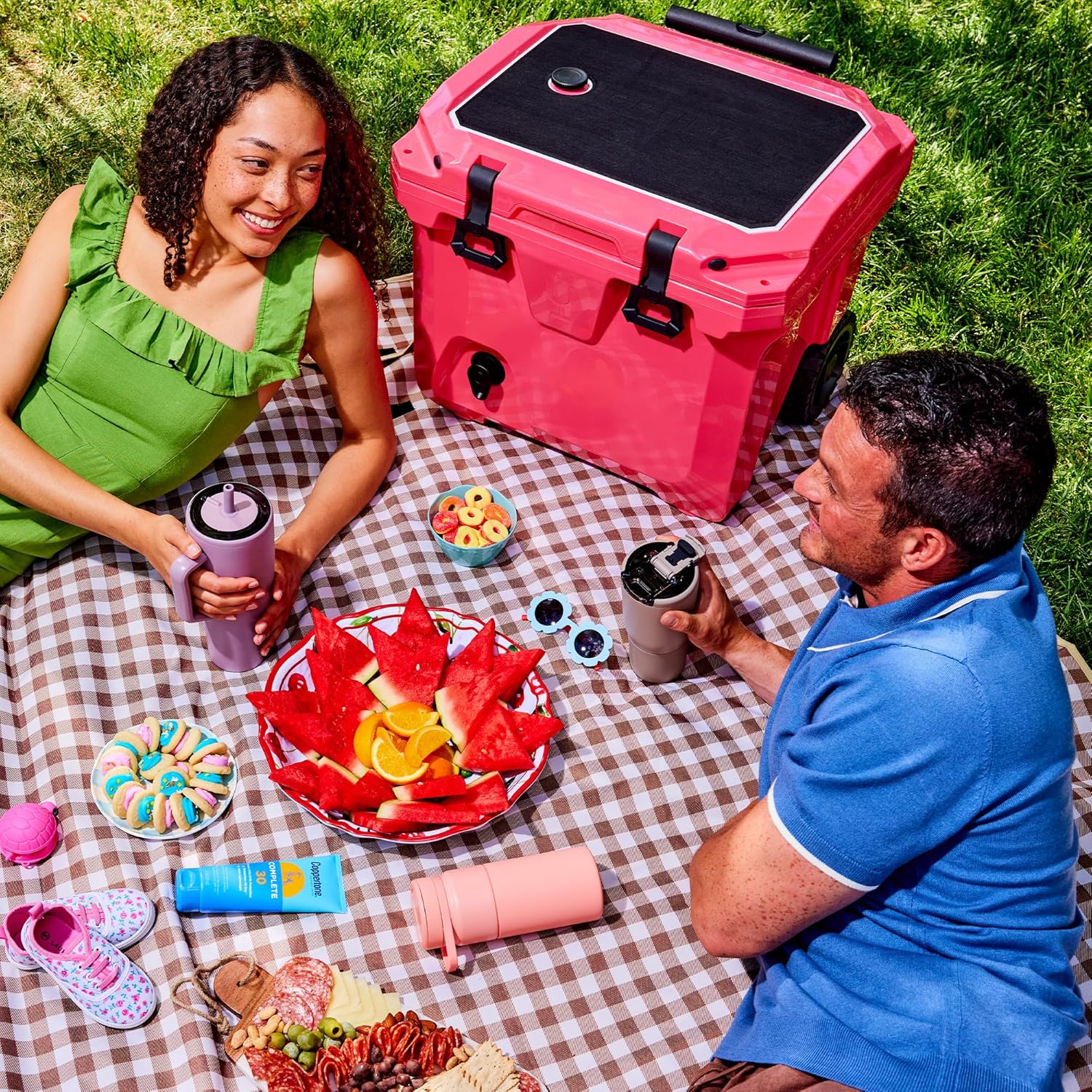 Lumeo™ Wheeled Cooler with Tap Dispenser